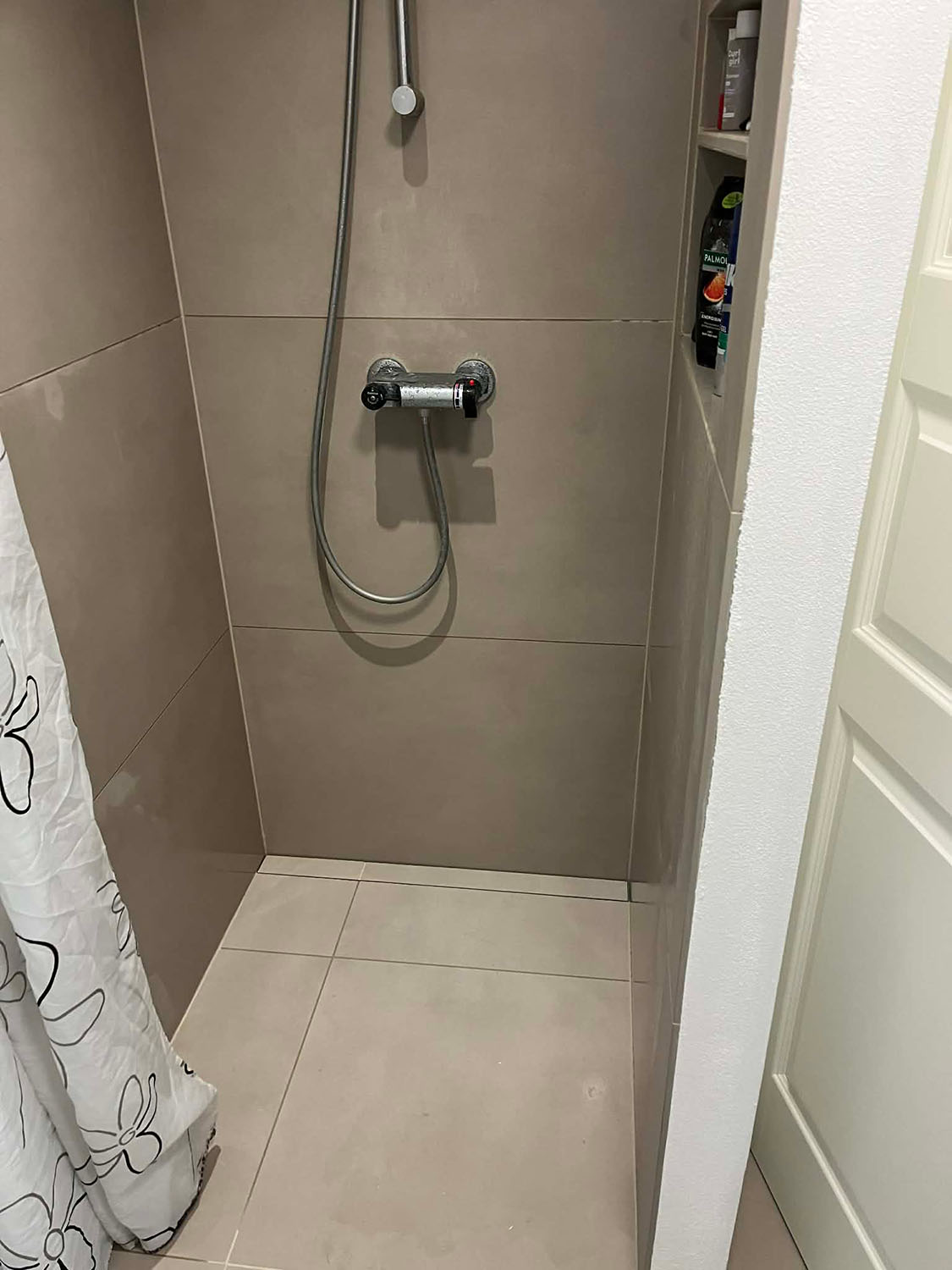 Nye kliniker på et badeværelse